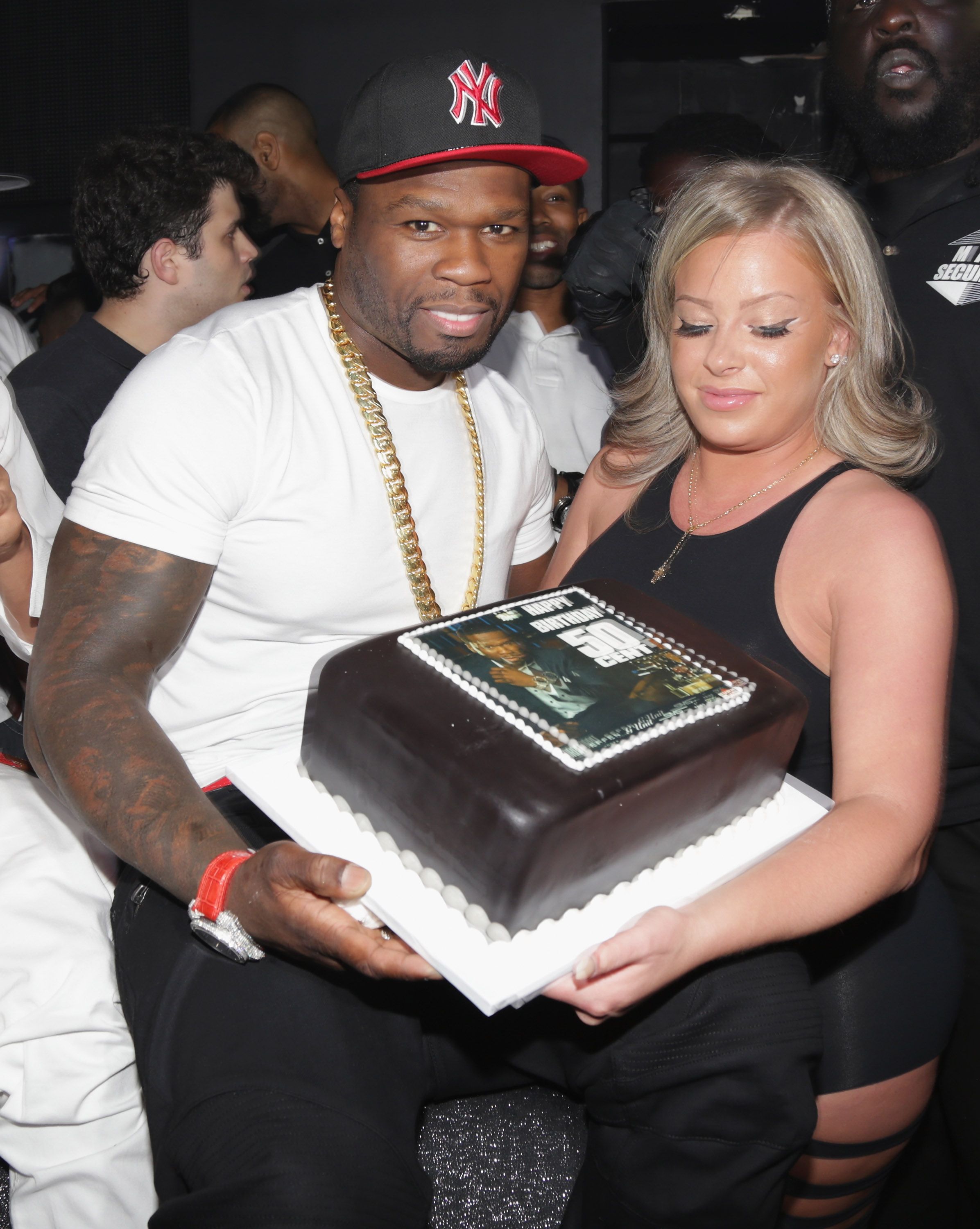 Featured image of post 50 Cent Fat Kid Loves Cake