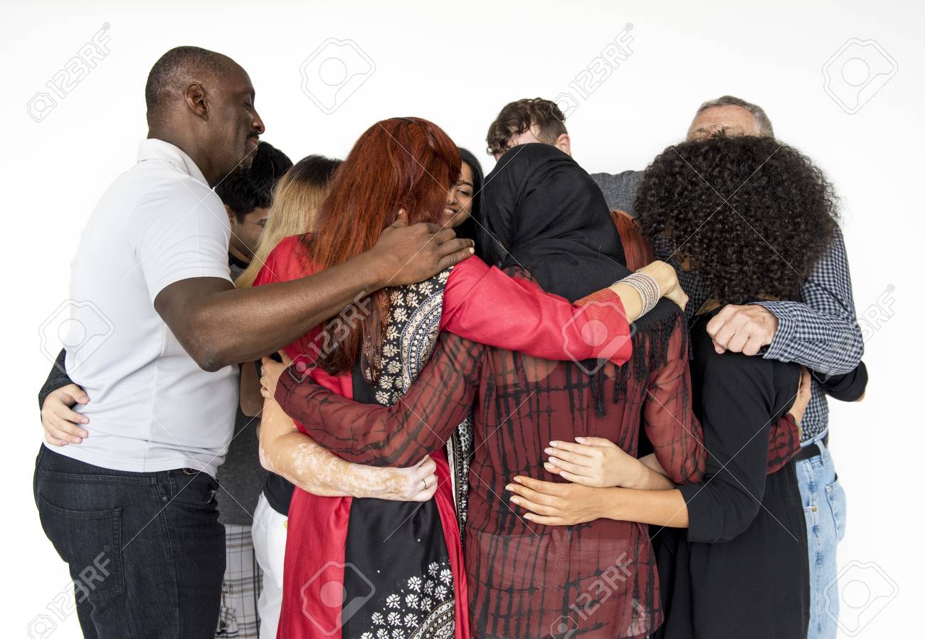 Featured image of post Free Pictures Of People Hugging