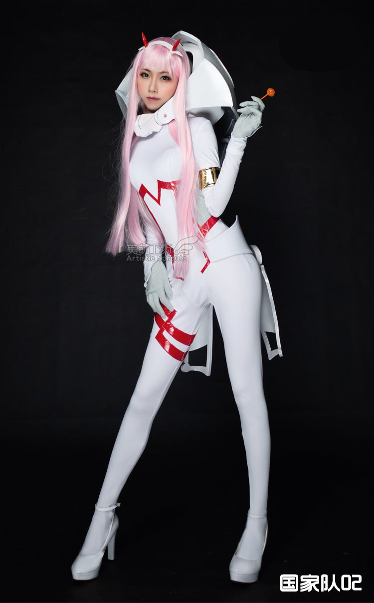 Featured image of post Zero Two White Suit Cosplay